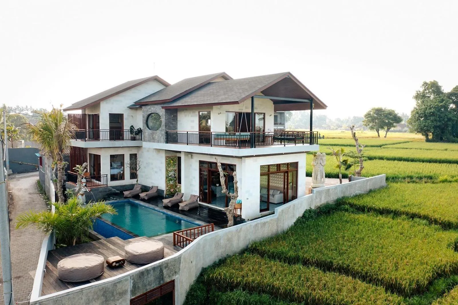 Kari Senja Luxury Villa location