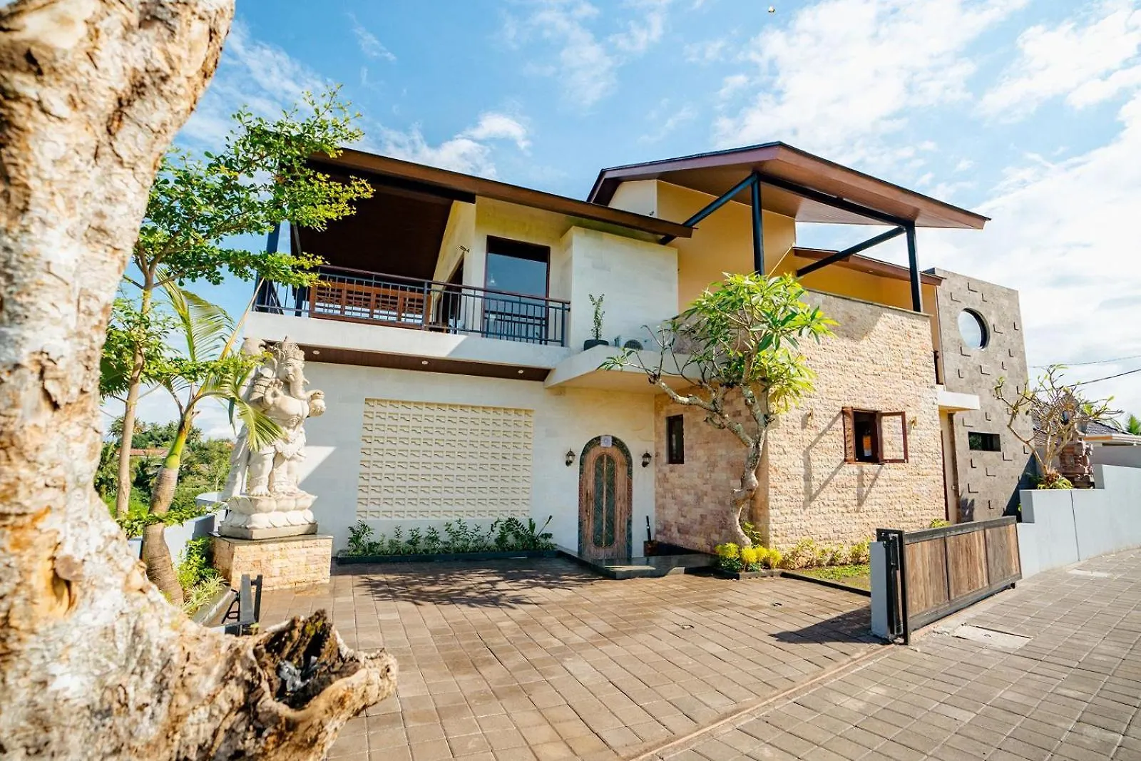 Kari Senja Luxury Villa Ubud  Holiday home Ubud (Bali)